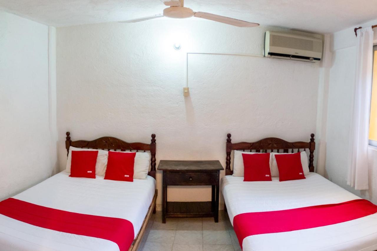 Hotel Casa Bravo Zihuatanejo Exterior foto
